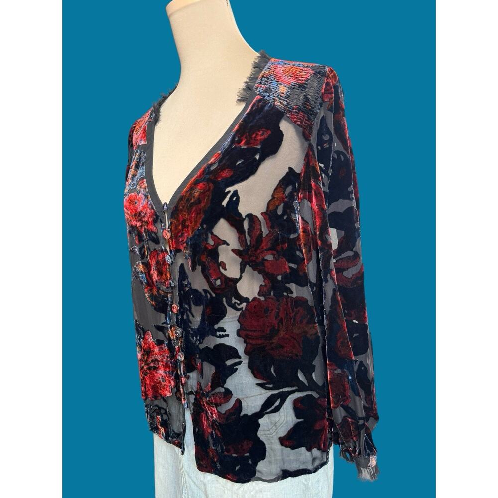 Sundance Primula Velvet Burnout Floral Blouse Silk Blend Size Medium Boho Goth - Picture 15 of 15